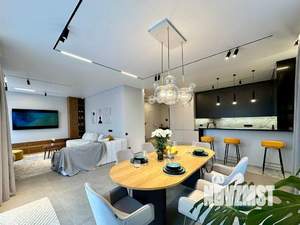 Дом 150м², 2-этажный, участок 6 сот.  