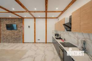 Дом 300м², 3-этажный, участок 8 сот.  