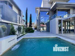 Дом 480м², 2-этажный, участок 7 сот.  