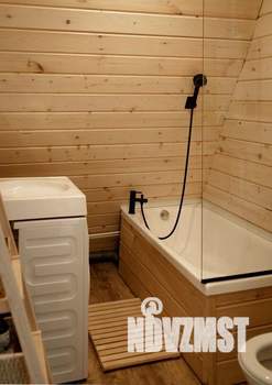 Дом 60м², 2-этажный, участок 4 сот.  