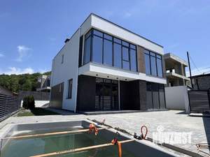 Дом 200м², 2-этажный, участок 4 сот.  