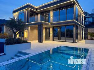 Дом 230м&sup2;, 2-этажный, участок 7 сот.  