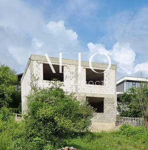 Дом 186м², 2-этажный, участок 7 сот.  