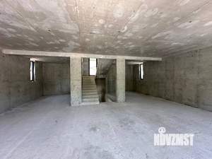 Дом 300м², 3-этажный, участок 7 сот.  