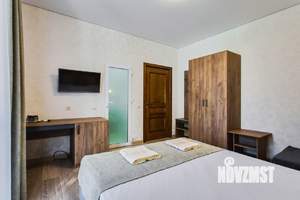 Коттедж 350м², 3-этажный, участок 6 сот.  