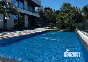 Коттедж 240м², 2-этажный, участок 6 сот.  