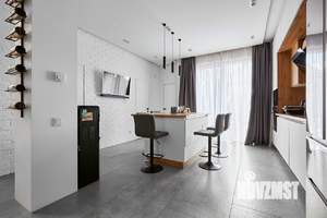 Дом 270м², 2-этажный, участок 8 сот.  
