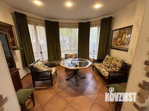 Дом 157м², 2-этажный, участок 4 сот.  