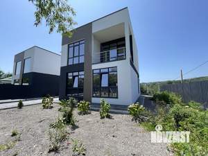 Дом 130м², 2-этажный, участок 5 сот.  