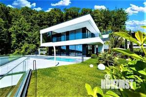 Дом 270м&sup2;, 2-этажный, участок 8 сот.  