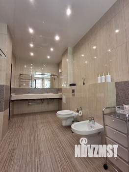 Коттедж 1200м², 4-этажный, участок 50 сот.  