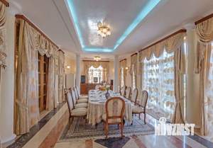 Дом 1150м², 3-этажный, участок 21 сот.  