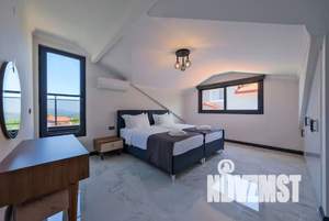 Коттедж 480м², 3-этажный, участок 5 сот.  