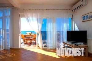 Дом 150м², 2-этажный, участок 6 сот.  