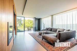 Дом 200м², 2-этажный, участок 12 сот.  