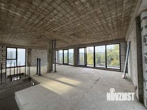 Дом 250м², 2-этажный, участок 4 сот.  