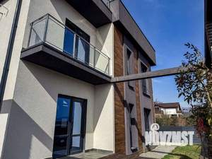 Дом 220м², 3-этажный, участок 4 сот.  