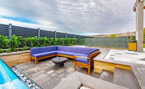 Дом 300м², 2-этажный, участок 10 сот.  