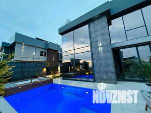 Дом 300м&sup2;, 2-этажный, участок 5 сот.  