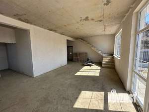 Дом 150м², 2-этажный, участок 5 сот.  