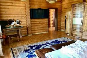 Коттедж 350м², 3-этажный, участок 15 сот.  
