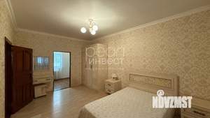 Дом 230м², 3-этажный, участок 6 сот.  
