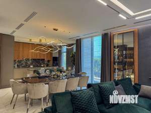 Дом 280м², 2-этажный, участок 5 сот.  