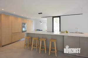 Дом 250м², 2-этажный, участок 7 сот.  