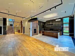 Дом 650м², 2-этажный, участок 30 сот.  