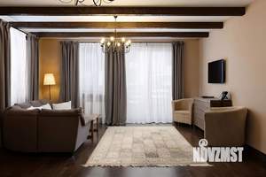 Дом 350м², 3-этажный, участок 50 сот.  