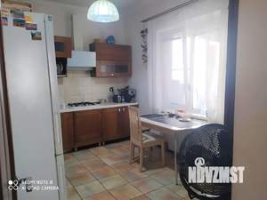 Дом 545м², 3-этажный, участок 6 сот.  