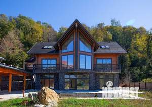 Дом 450м², 3-этажный, участок 10 сот.  