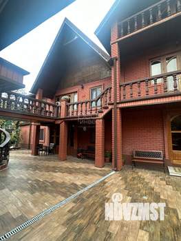 Дом 380м², 3-этажный, участок 11 сот.  