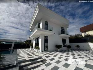 Коттедж 289м², 2-этажный, участок 4 сот.  