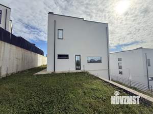 Коттедж 177м², 2-этажный, участок 5 сот.  