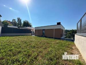 Дом 240м², 2-этажный, участок 6 сот.  