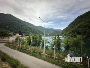 Дом 700м², 4-этажный, участок 22 сот.  