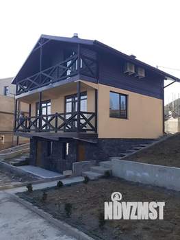 Дом 160м², 3-этажный, участок 15 сот.  
