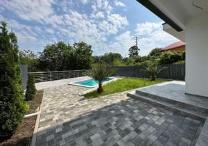 Дом 290м², 2-этажный, участок 6 сот.  