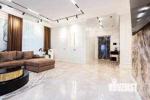Коттедж 210м², 2-этажный, участок 7 сот.  