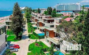 Дом 650м&sup2;, 3-этажный, участок 7 сот.  