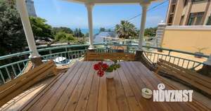 Коттедж 570м², 3-этажный, участок 20 сот.  