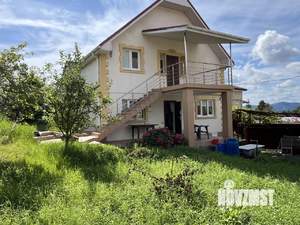 Дом 200м&sup2;, 2-этажный, участок 7 сот.  