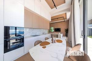 Таунхаус 250м², 2-этажный, участок 2 сот.  