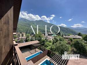 Дом 201м², 3-этажный, участок 4 сот.  