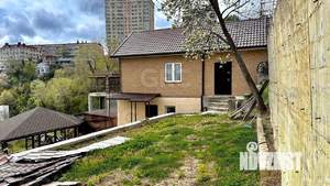 Дом 150м², 2-этажный, участок 4 сот.  
