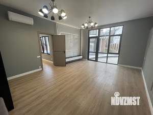 Коттедж 297м², 3-этажный, участок 7 сот.  