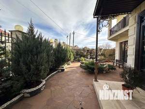 Дом 550м², 3-этажный, участок 8 сот.  