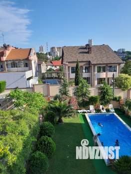 Коттедж 868м&sup2;, 5-этажный, участок 8 сот.  