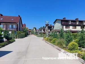 Таунхаус 89м², 3-этажный, участок 1 сот.  